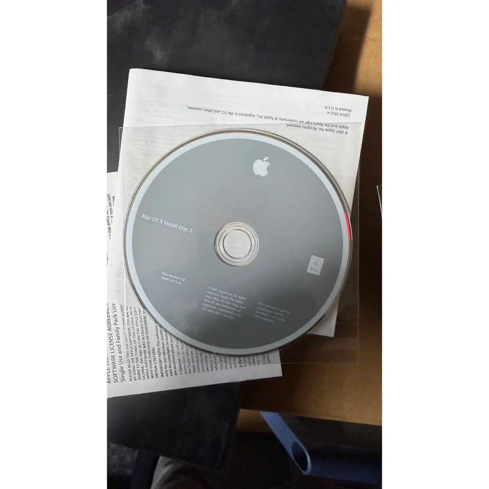 Apple Mac OS X Leopard 10.5 & 10.4.10 Install Discs with Mighty Mouse & Box